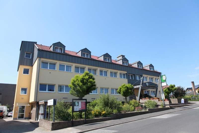 Hotel Wetterau - Self-Check-In 불펜스하임 외부 사진